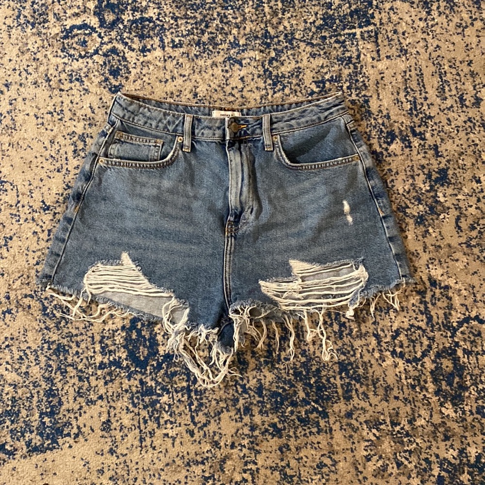 Retro high rise denim shorts - 31 - Picture 6 of 8